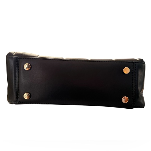 NWT Michael Kors Quilted Leather Satchel | Black MK Chain Crossbody Tote - Picture 5 of 10